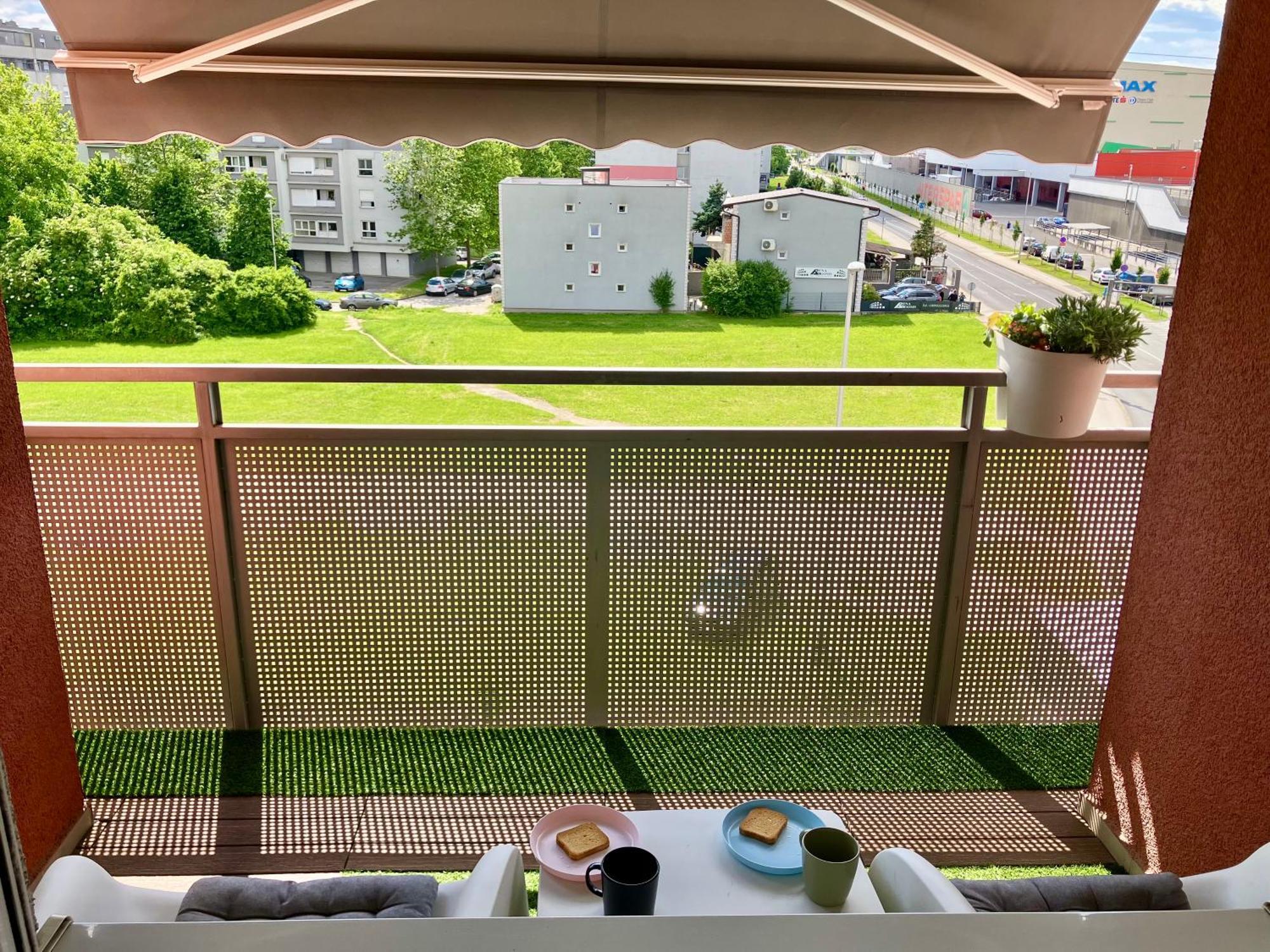 זאגרב Delux Apartment La Arena With Private Garage מראה חיצוני תמונה